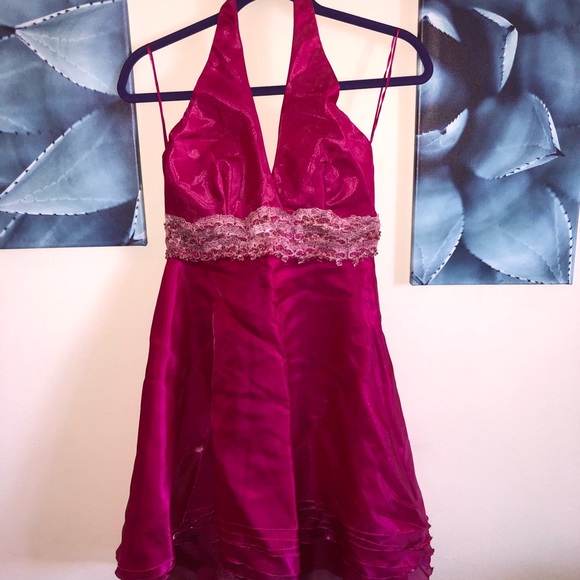 Beautiful Unique Pink Dress - Picture 2 of 4